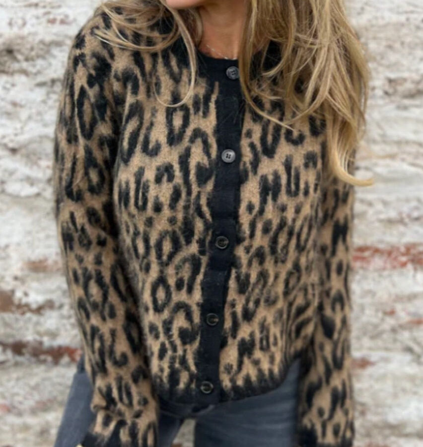 Soft Knit Cropped Leopard Cardigan